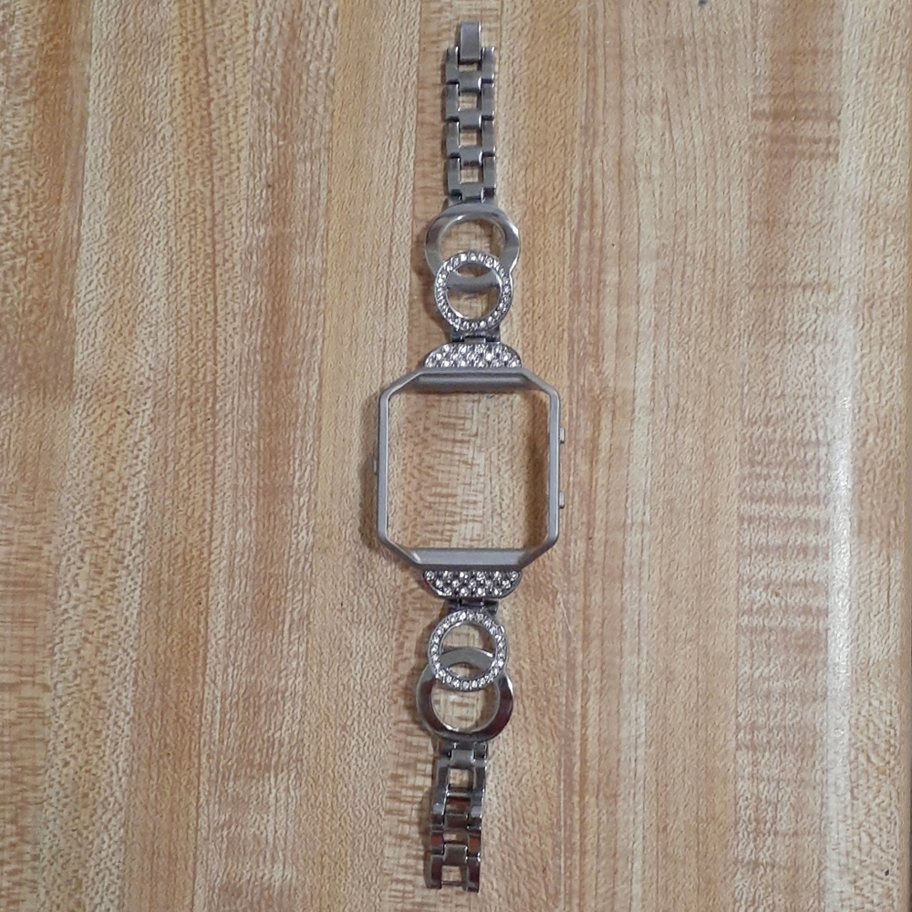 Silver iwatch watch band